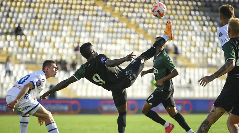 Jhon Córdoba en Rusia