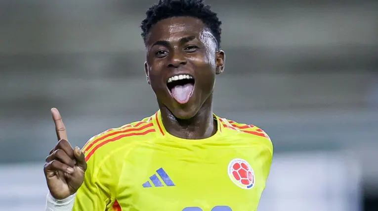 Doblete de Neyser Villareal en la victoria de la Selección Colombia