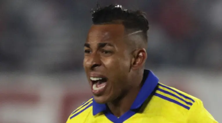 Sebastián Villa