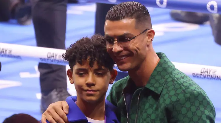 Cristiano Ronaldo y su hijo