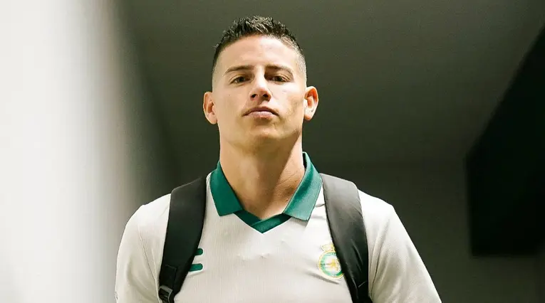 james Rodríguez con el León de México