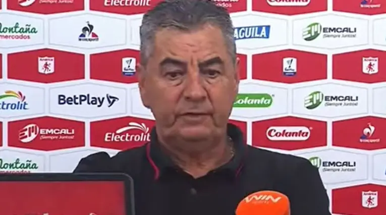 Polilla no tuvo filtros y estalló contra arbitraje de la Liga Betplay