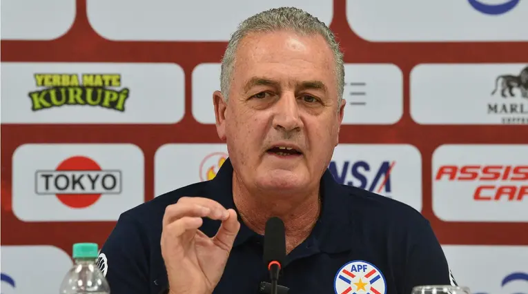 Gustavo Alfaro, Paraguay