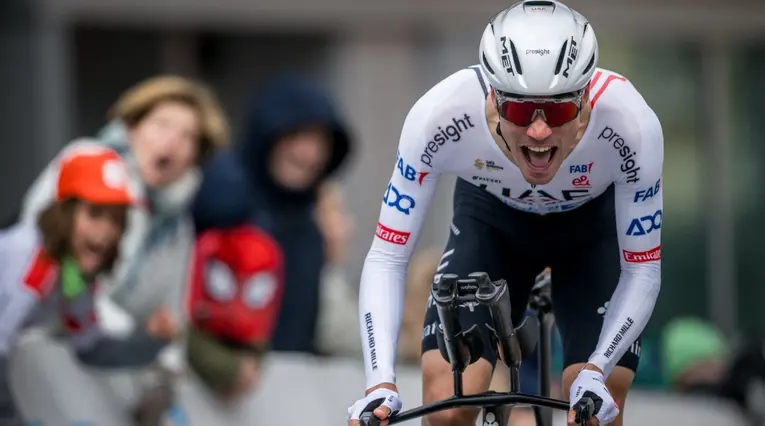 Juan Ayuso, ciclista español