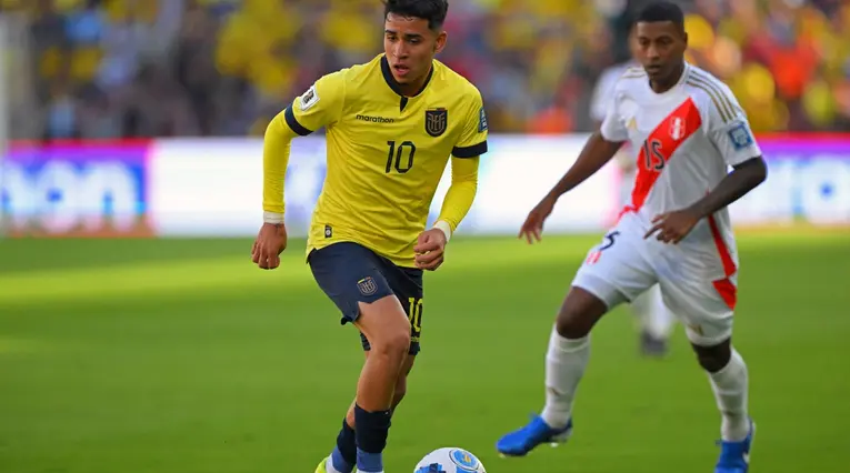 Kendry Páez con la selección de Ecuador