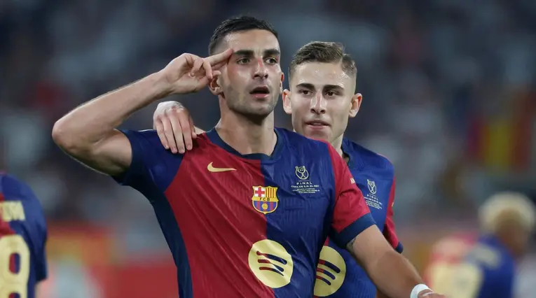 Ferran Torres con Barcelona