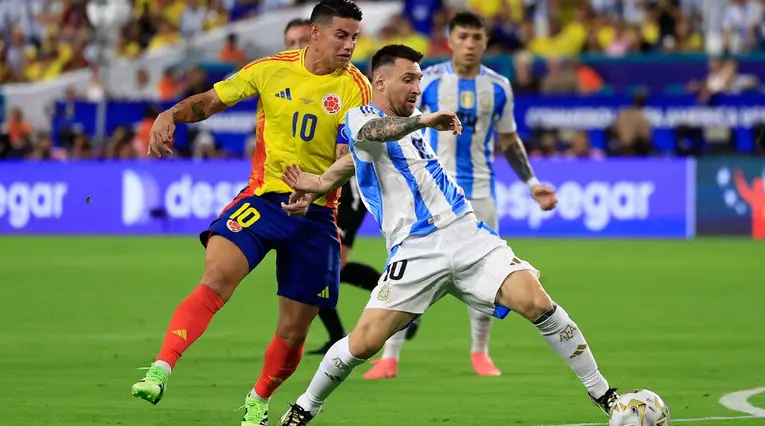 Messi respondió a James por polémica sobre Argentina en Copa América