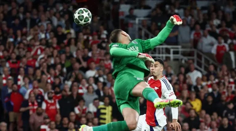 Arsenal y PSG en duelo por Champions 2024-2025