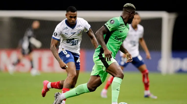 Bahía y Atlético Nacional en duelo por Copa Libertadores 2025