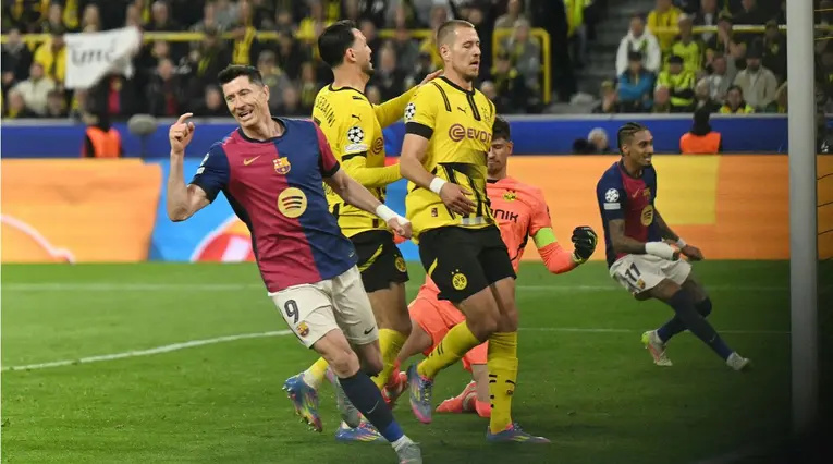 Barcelona sufrió frente al Dortmund pero avanzó a semifinales