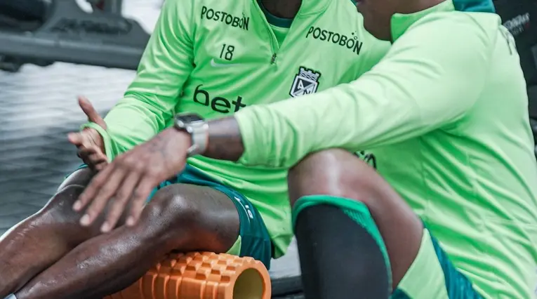 Matheus Uribe se recuperó de su lesión y volvió a entrenar con Nacional