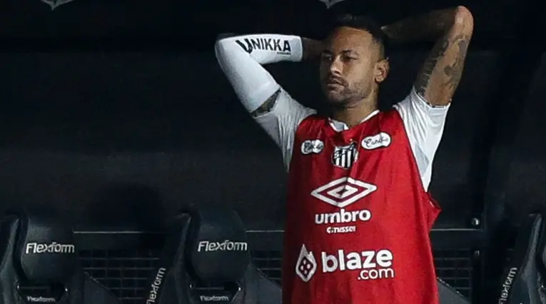 Santos vuelve a convocar a Neymar después de su lesión