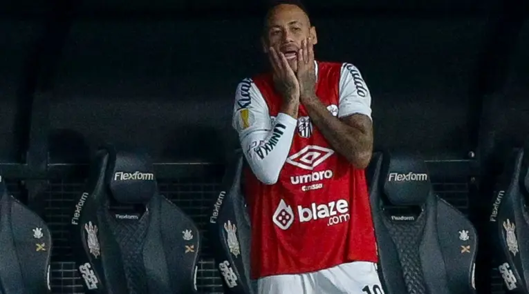 Neymar Jr se lesionó con Santos