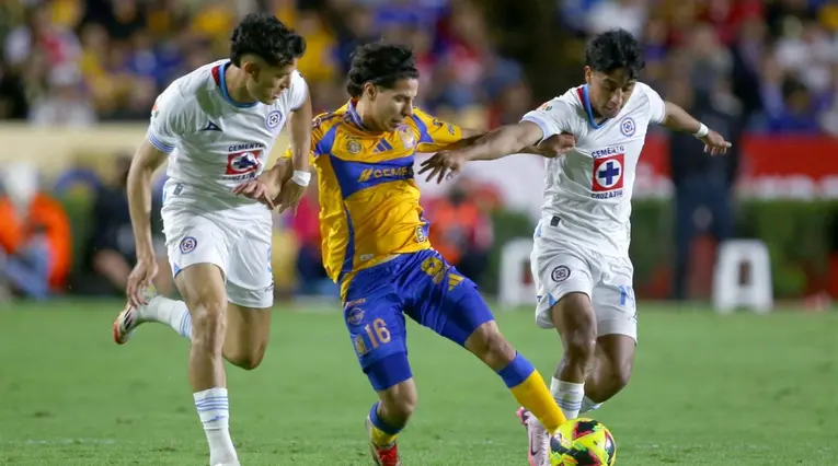 Tigres y Cruz Azul en duelo por el torneo Clausura 2025 de la Liga MX
