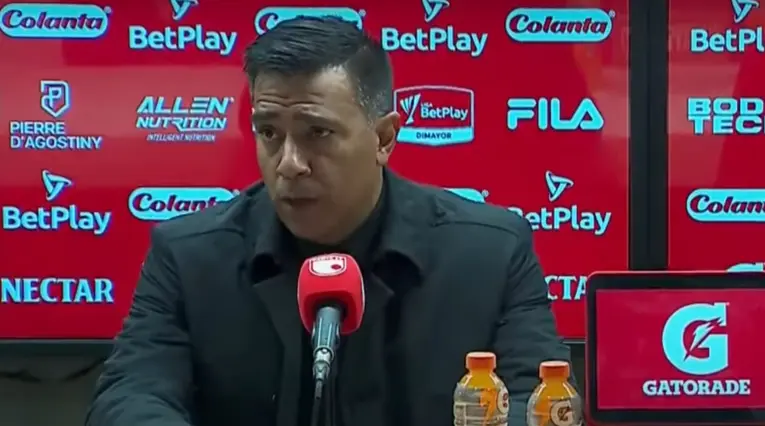 César Farías, técnico del Atlético Junior