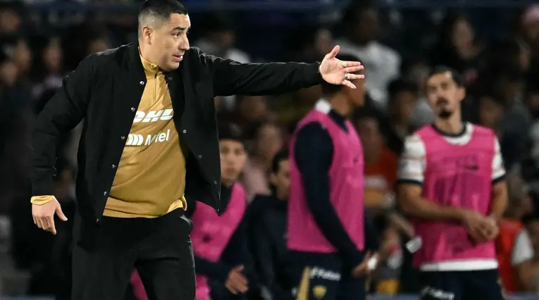 Efraín Juárez, entrenador de Pumas de la Liga MX