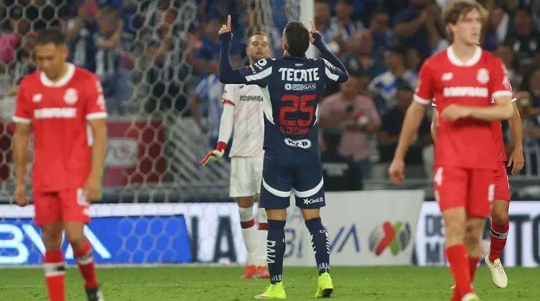 Golazo de Nelson Deossa