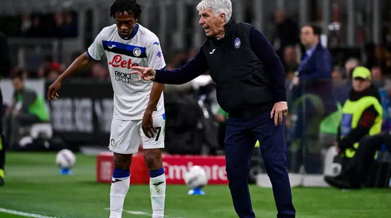 Juan Guillermo Cuadrado en el Atalanta de Bérgamo con Gian Piero Gasperini