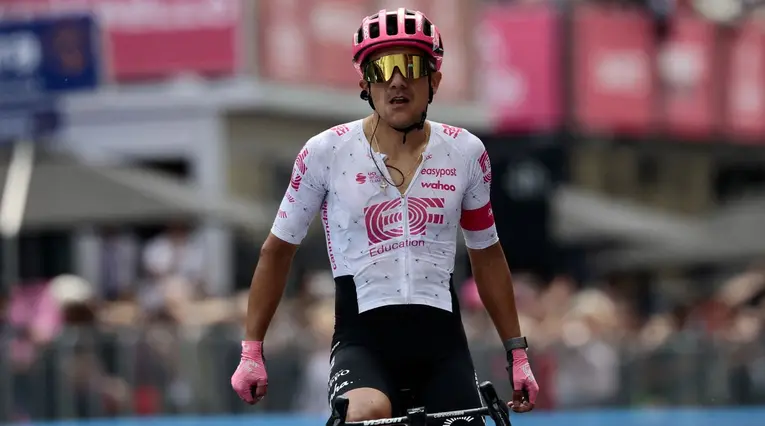 Richard Carapaz en el Giro de Italia 2025 - Etapa 13