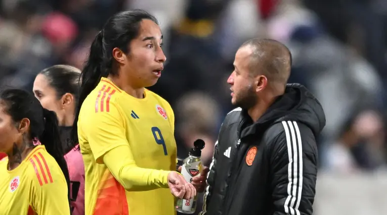Mayra Ramírez y Ángelo Marsiglia con la selección Colombia