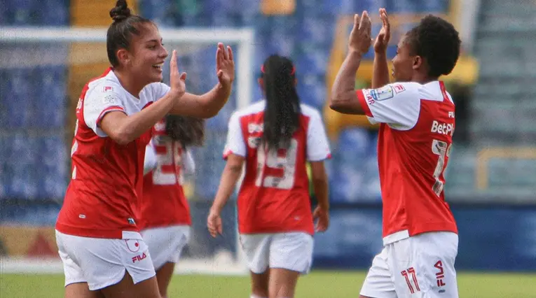 Daniela Garavito con Santa Fe Femenino