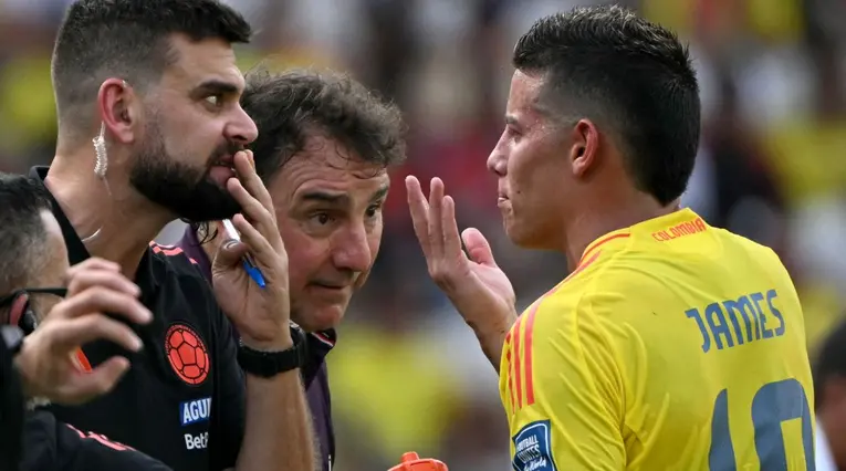 Lorenzo y James destaparon la verdad sobre 'pelea' tras empate vs Perú