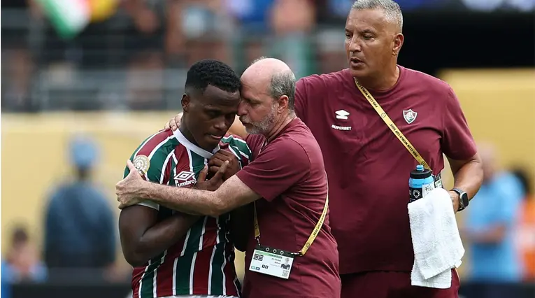 Jhon Arias tendría todo listo para su salida de Fluminense
