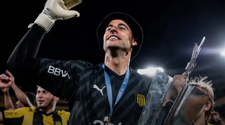 Guillermo de Amores, arquero uruguayo
