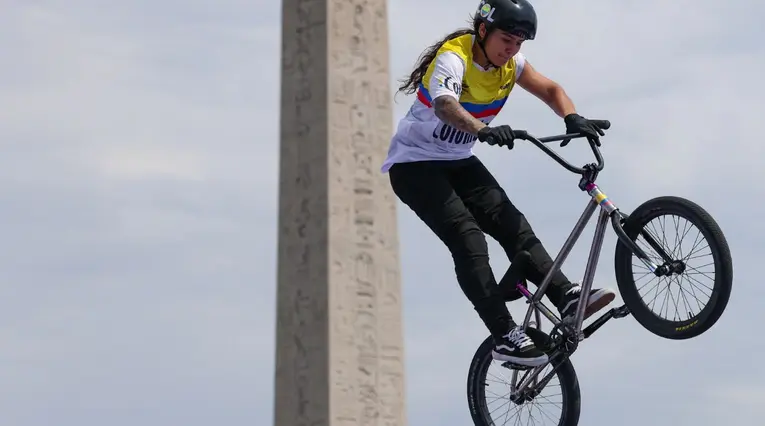 Queen Saray Villegas se cuelga medalla para Colombia en los X Games