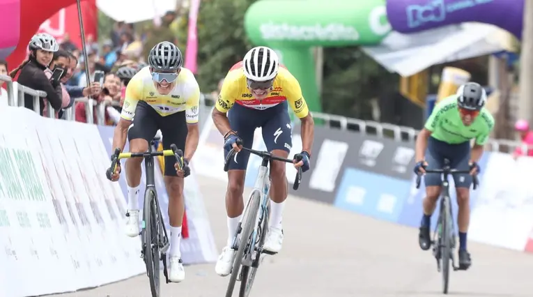 Diego Camargo ganó la etapa 4 de la Vuelta a Colombia