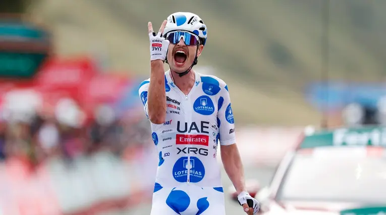 Jay Vine, ciclista australiano