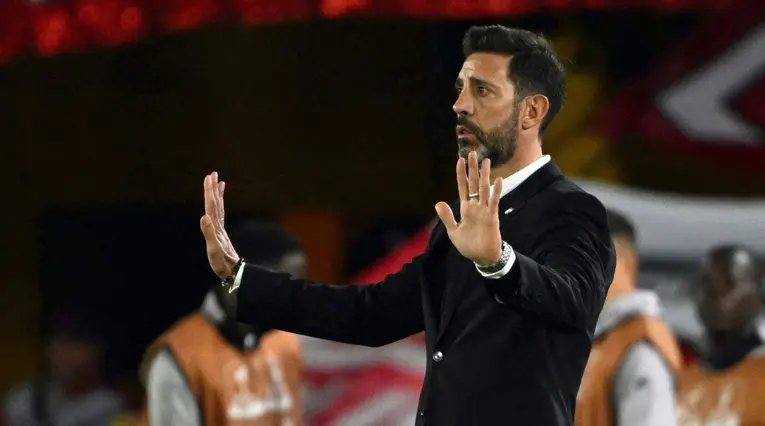 Jorge Bava con Santa Fe