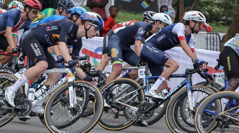 Mundial de Ciclismo 2025: posición de los colombianos en prueba elite