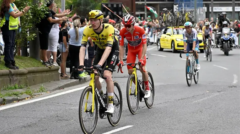 Vingegaard preocupa tras la etapa 17 de la Vuelta a España