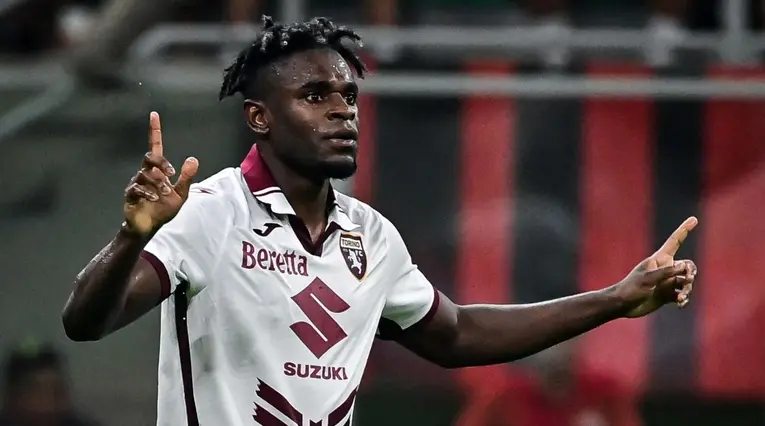 Duván Zapata dio pistas sobre su futuro: "Estoy seguro de que volveré"