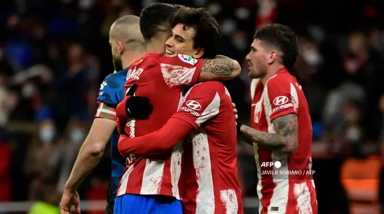 Atlético de Madrid en su triunfo antes Alavés por la liga española.
