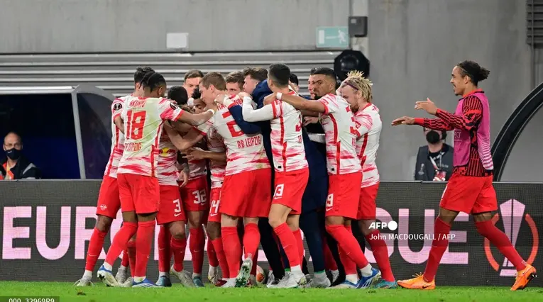 Celebración del Leipzig en su triunfo ante Rangers.