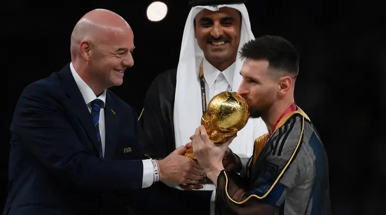 Messi, Infantino y el Mundial de Qatar
