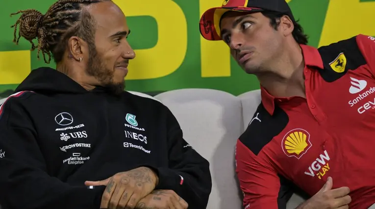 Lewis Hamilton y Carlos Sainz