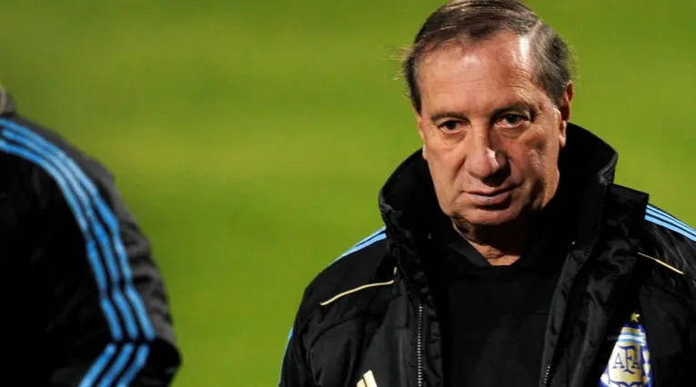 Carlos Bilardo, extécnico argentino