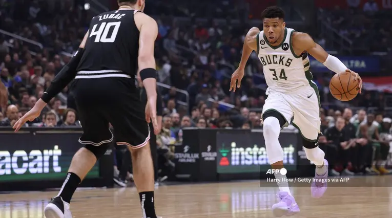  Giannis Antetokounmpo