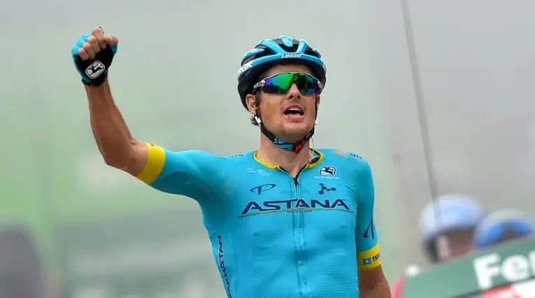 Jakob Fuglsang, líder de la Vuelta a Andalucía