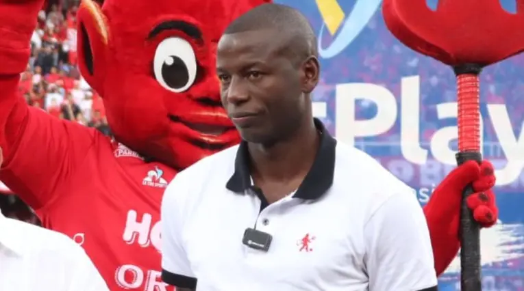 Adrián Ramos con América