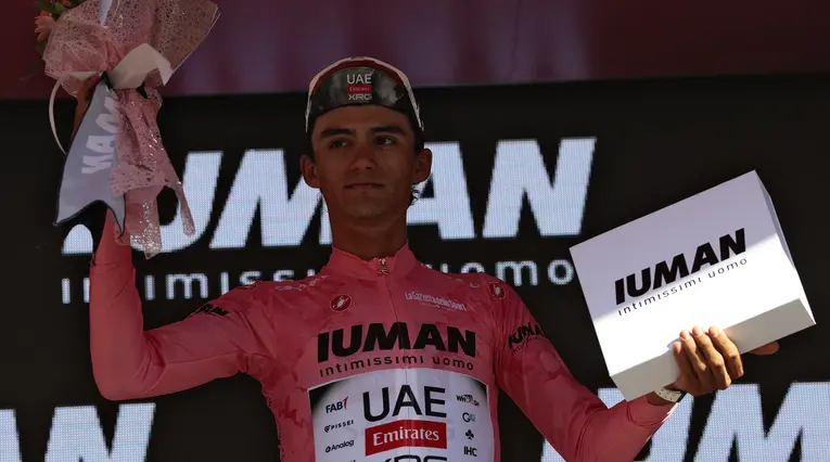 Cómo le fue a Isaac del Toro en la etapa 10 del Giro de Italia