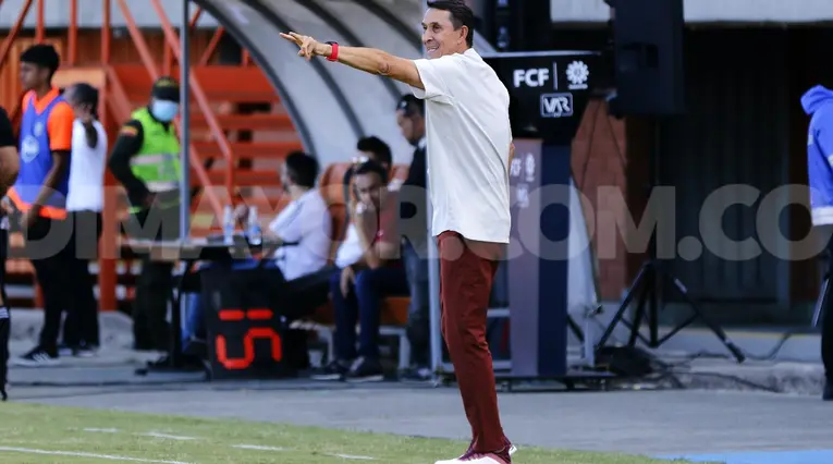 Alexandre Guimaraes cuando era técnico del América de Cali