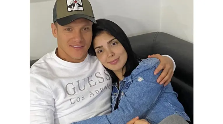 Andreina Fiallo y Javier Reina confirman su noviazgo