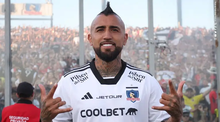 Arturo Vidal - Colo Colo
