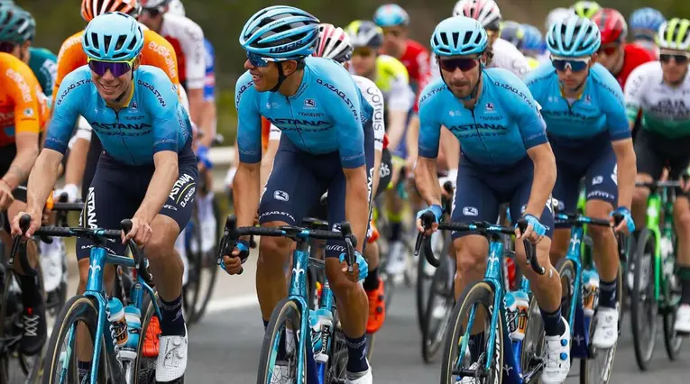 XDS Astana Team 2023