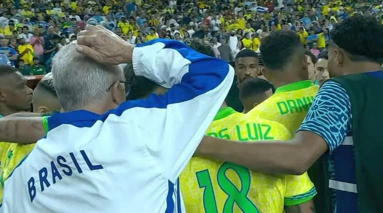 Dorival ignorado por sus jugadores