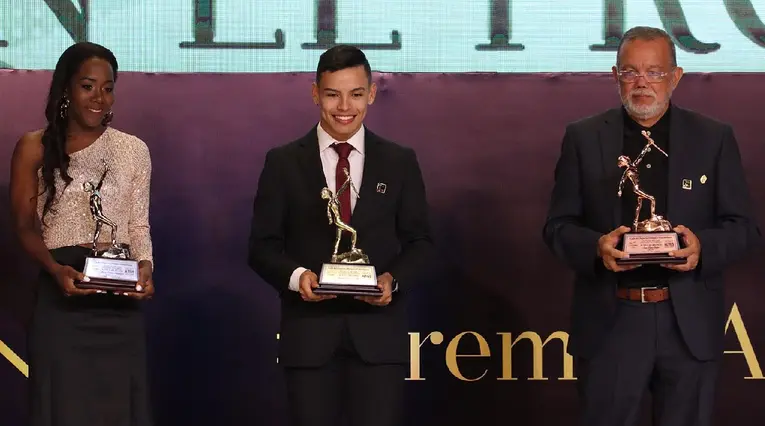 Brayan Carreño, Premios Altius
